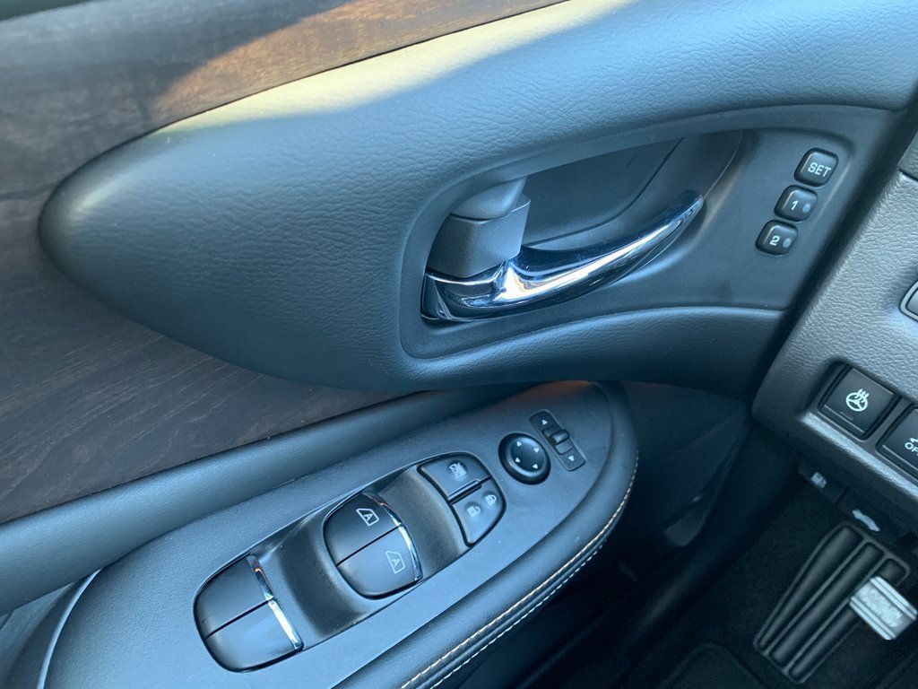 Used 2024 Nissan Murano Platinum w/ Cargo Package image 22