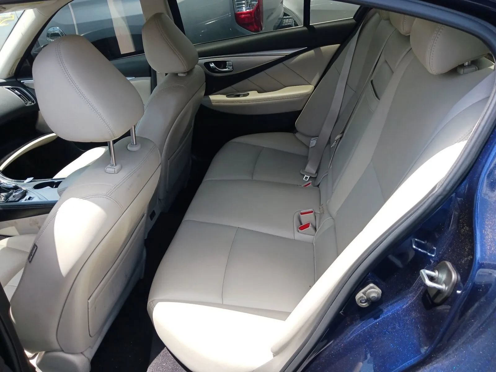 Used 2021 INFINITI Q50 Luxe w/ Cargo Package AWD/4WD image 5