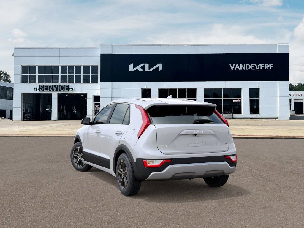 New 2026 Kia Niro LX image 4