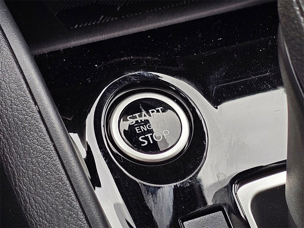 New 2025 Nissan Versa SV w/ Trunk Package image 11