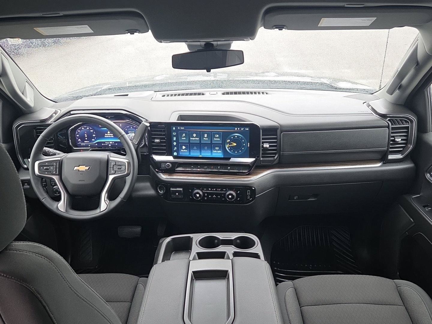 Used 2025 Chevrolet Silverado 1500 LT AWD/4WD image 14