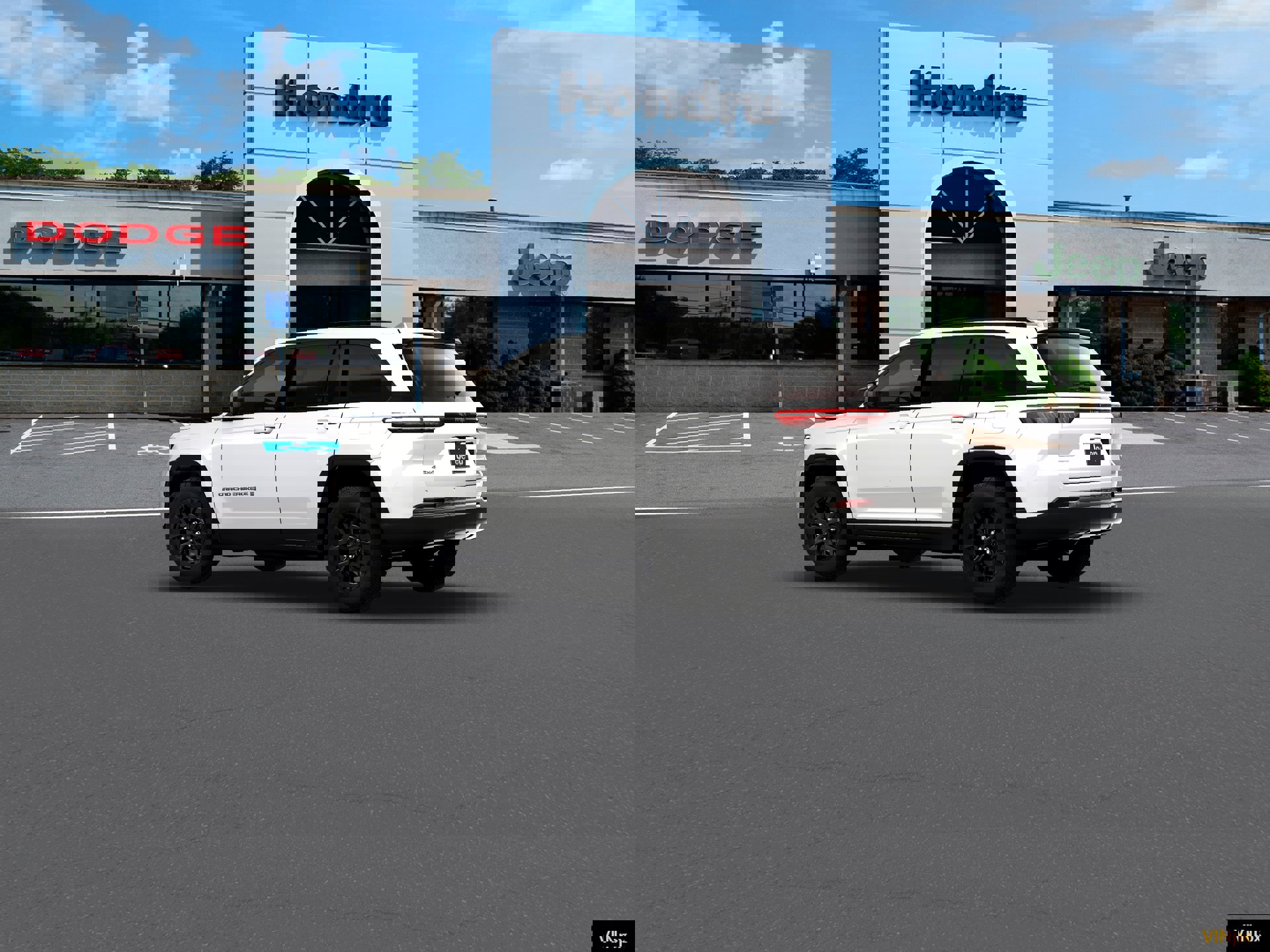 New 2026 Jeep Grand Cherokee Altitude image 4