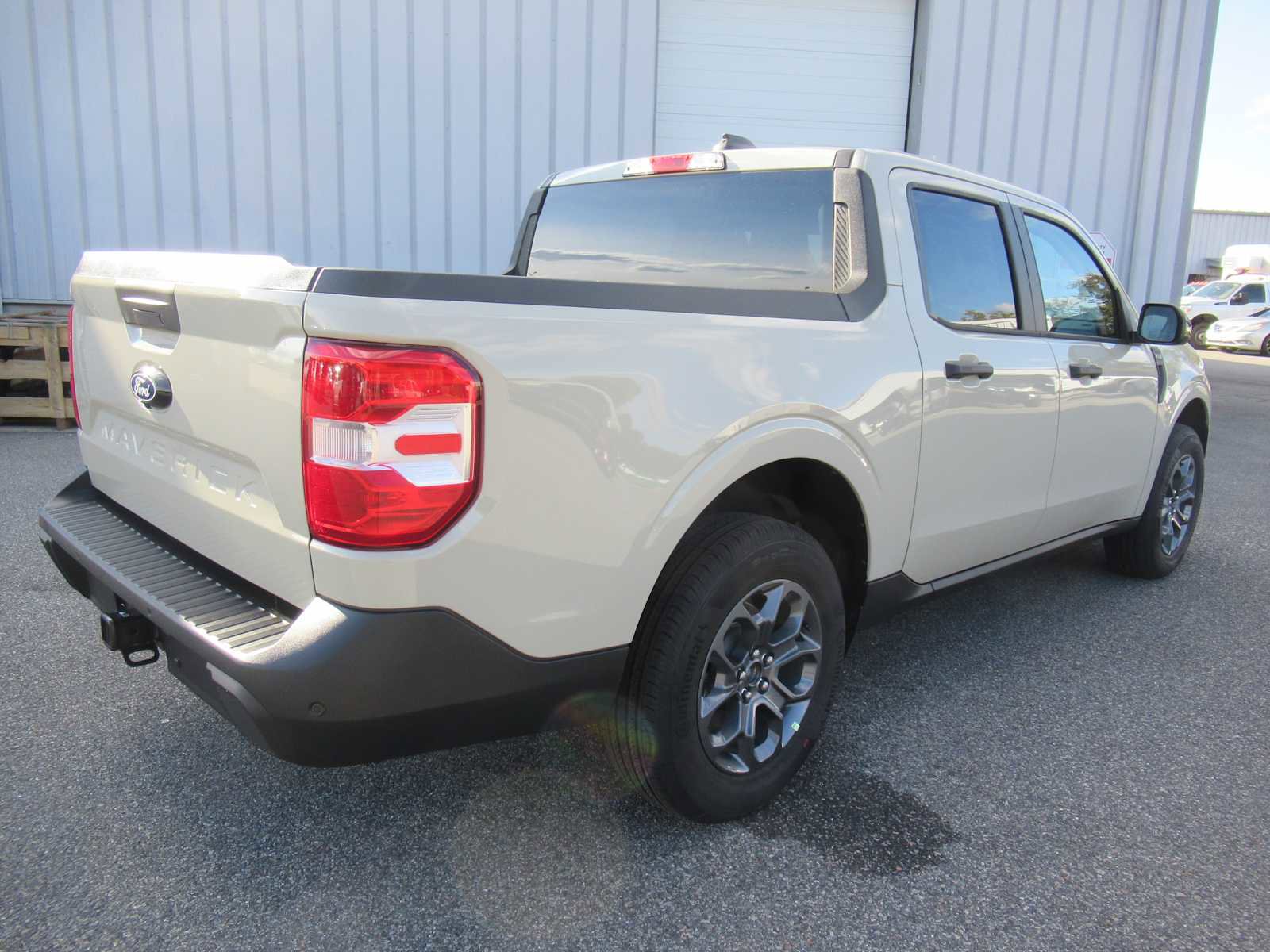 New 2025 Ford Maverick XLT w/ Equipment Group 301A image 5