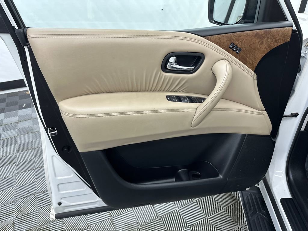 Used 2023 Nissan Armada SL RWD image 11