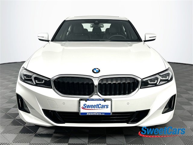 Used 2025 BMW 330i xDrive Sedan image 2