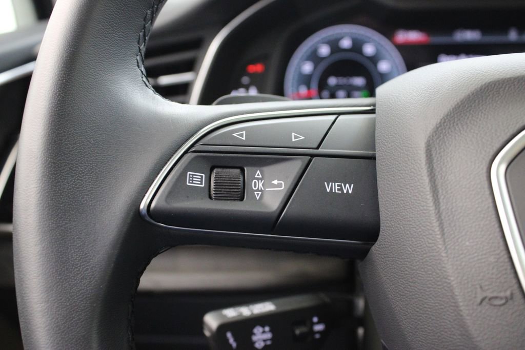 Used 2023 Audi Q7 2.0T Premium Plus w/ Premium Plus Package image 28