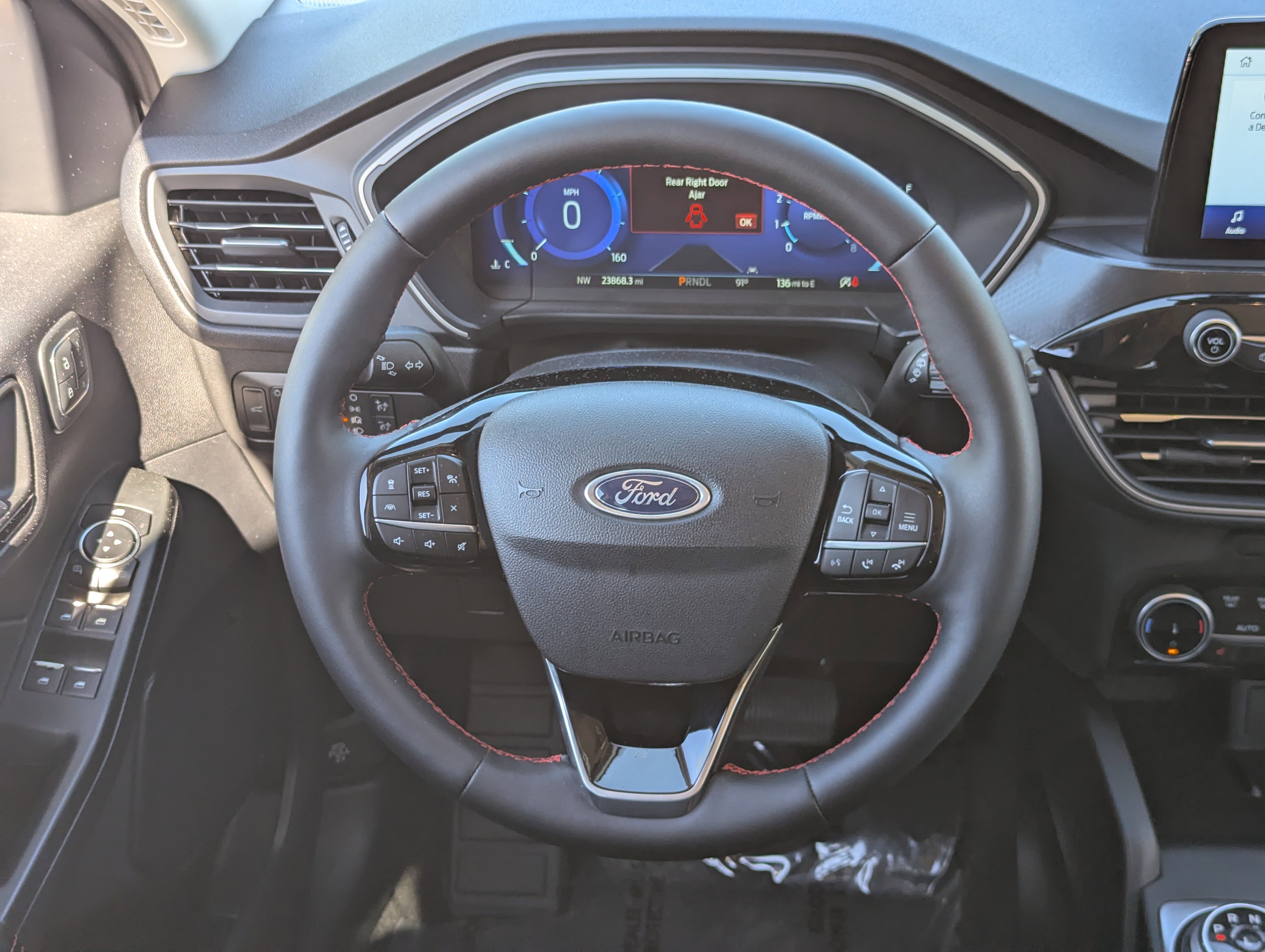 Used 2022 Ford Escape SEL w/ SEL Stealth AWD Package image 16