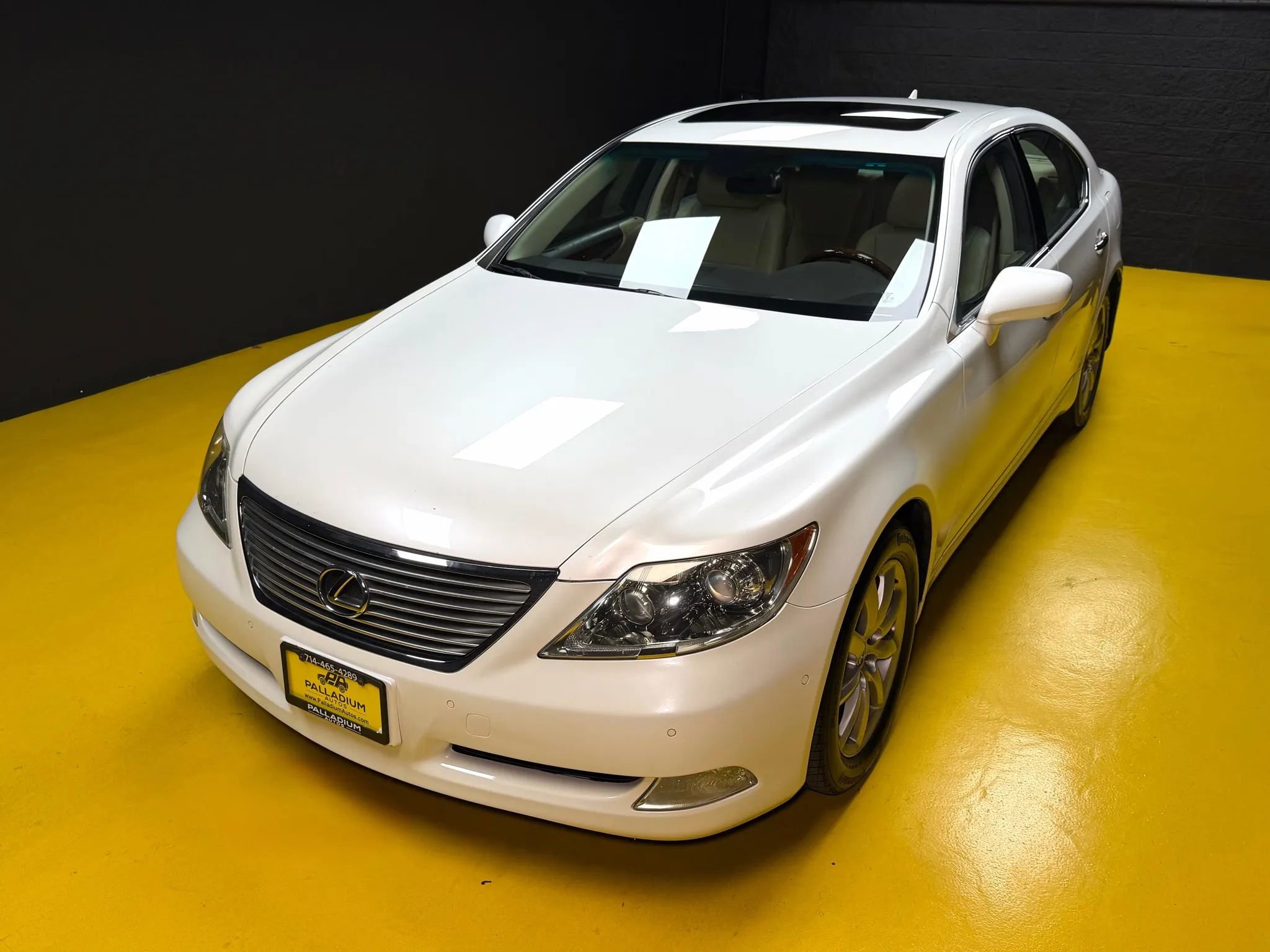 Used 2009 Lexus LS 460 AWD w/ Comfort Seating Pkg image 54