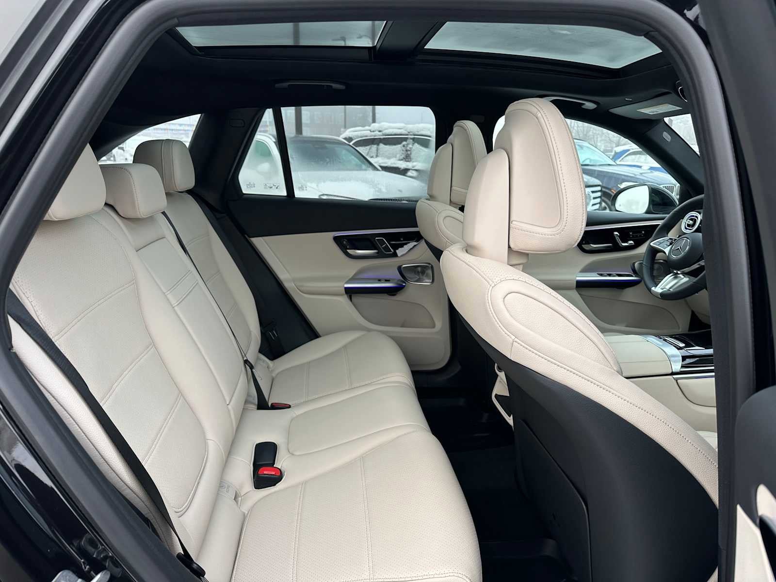 New 2026 Mercedes-Benz GLC 300 4MATIC image 12