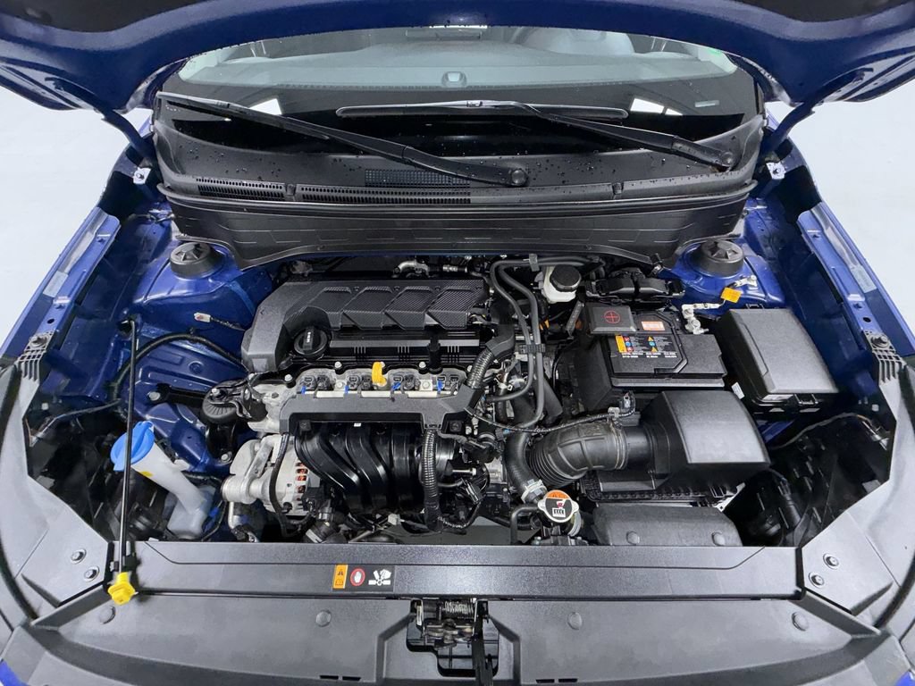 Used 2026 Hyundai Venue SEL FWD image 19