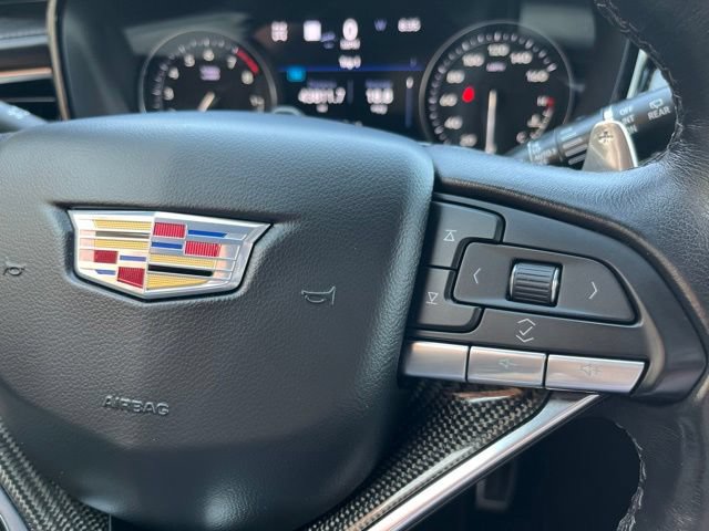 Used 2023 Cadillac XT6 Sport w/ Technology Package AWD/4WD image 31