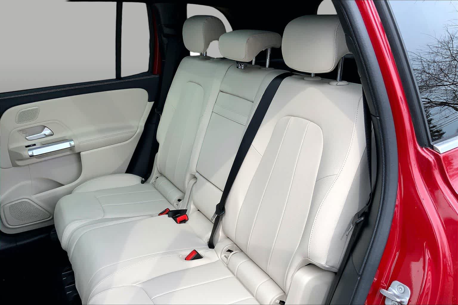 New 2026 Mercedes-Benz GLB 250 4MATIC image 13