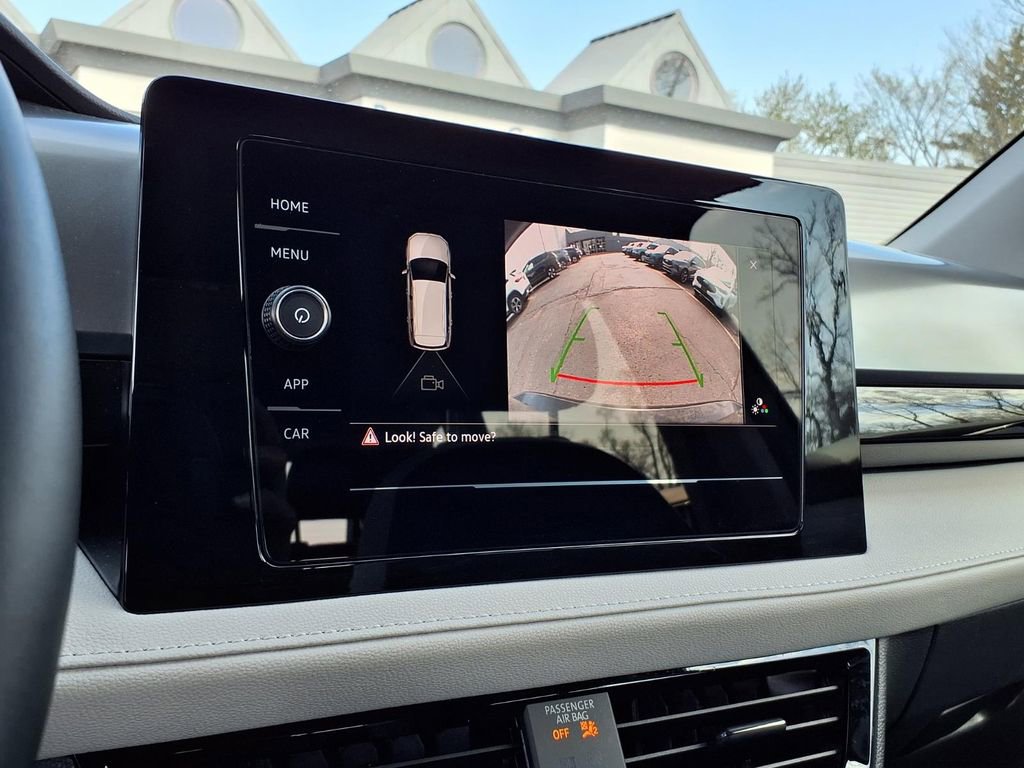 Used 2025 Volkswagen Taos S AWD/4WD image 8