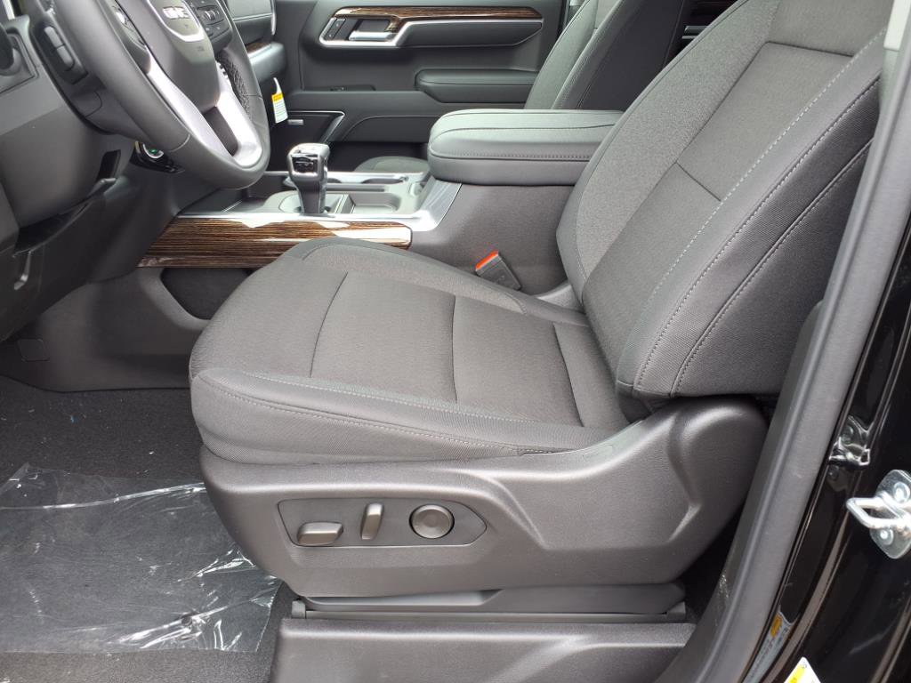 New 2026 GMC Sierra 1500 Elevation image 15