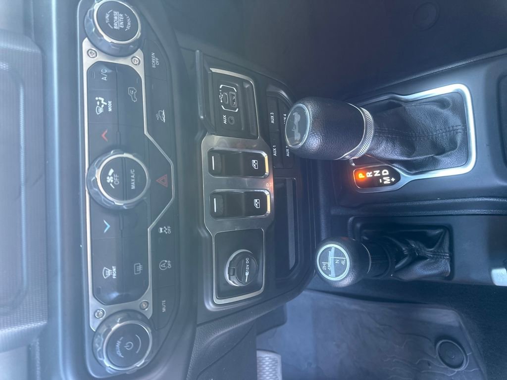 Used 2022 Jeep Wrangler Sport S image 12