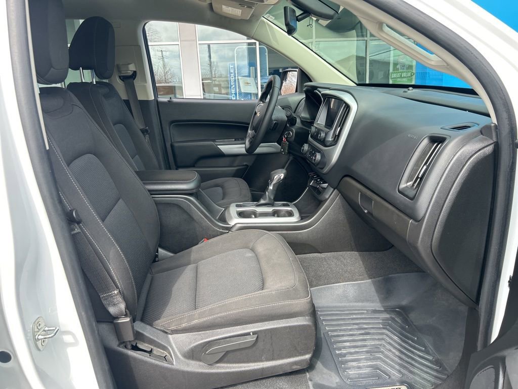 Used 2022 Chevrolet Colorado LT w/ LT Convenience Package image 14