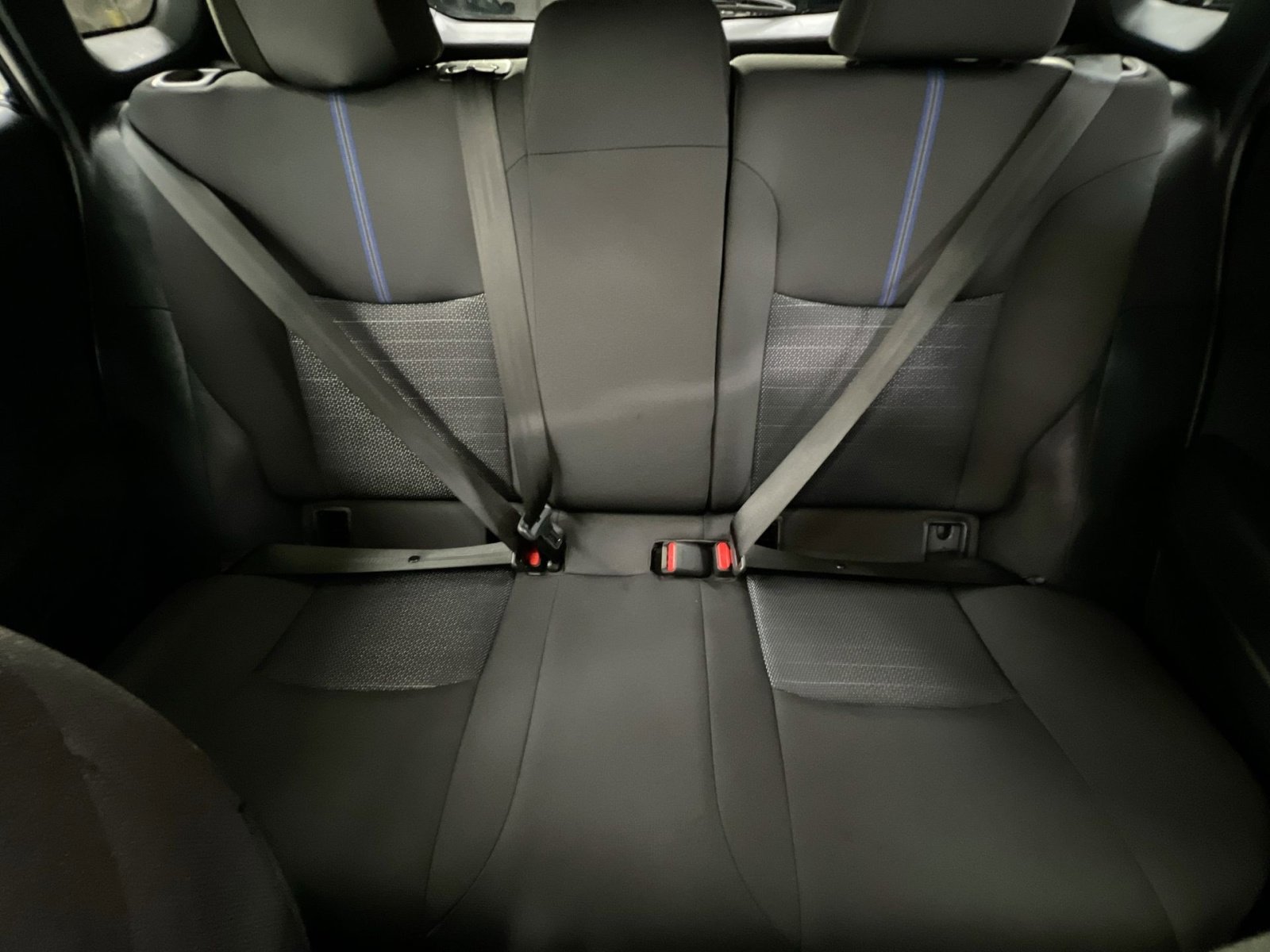 Used 2025 Toyota Corolla Cross AWD Hybrid image 5