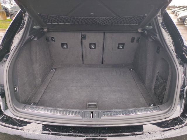 Used 2018 Porsche Macan image 16