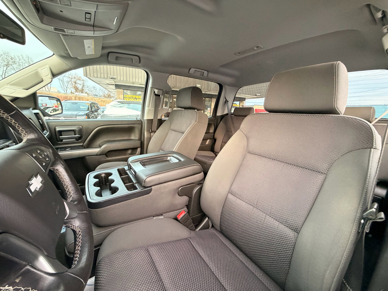 Used 2018 Chevrolet Silverado 1500 LT w/ LT Eassist Package image 17