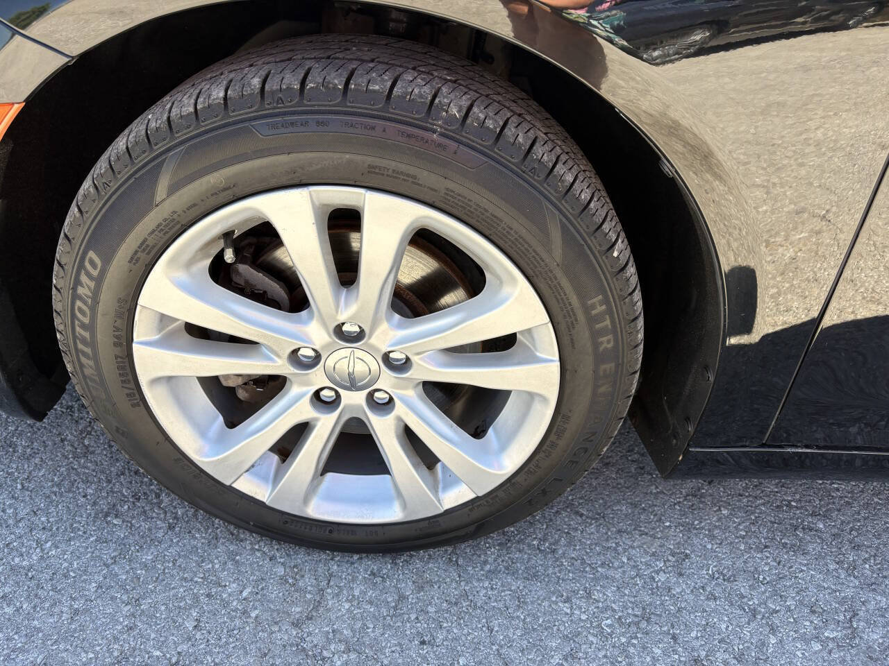 Used 2016 Chrysler 200 Limited w/ Anniversary Edition FWD image 10