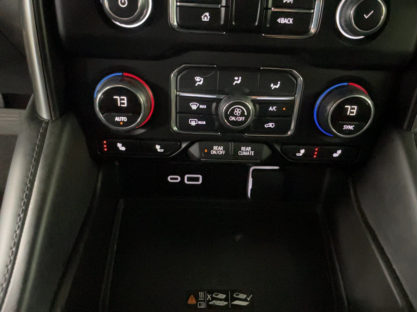 Used 2024 Chevrolet Suburban LT AWD/4WD image 26