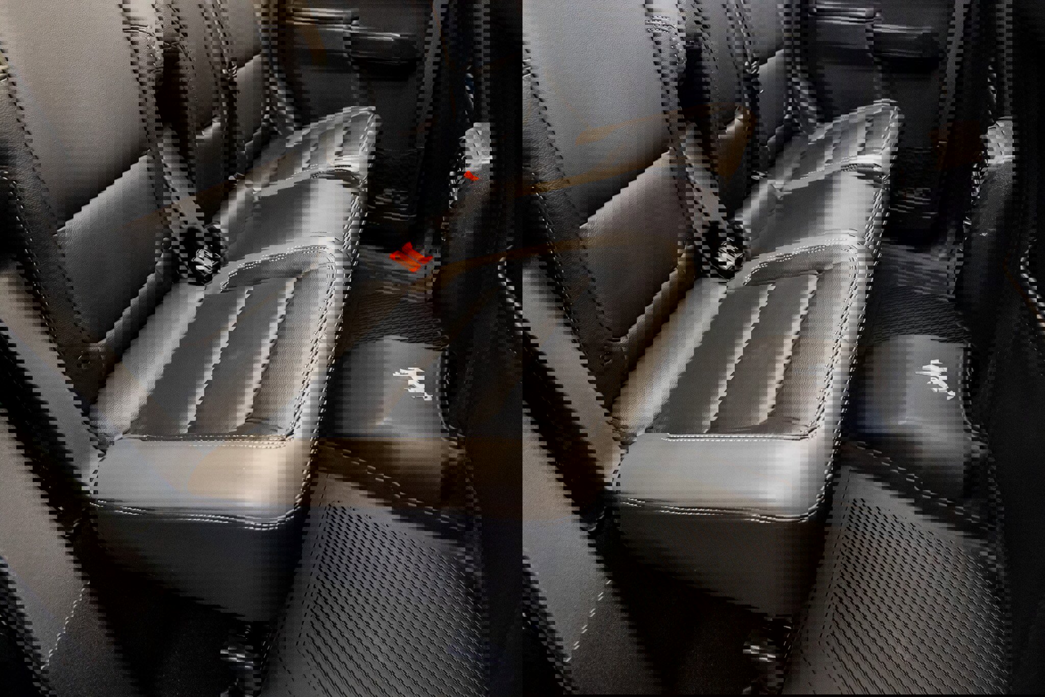 Used 2025 Ford Bronco Outer Banks image 37