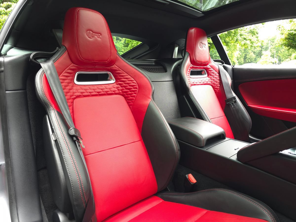 Used 2023 Jaguar F-TYPE R AWD/4WD image 13