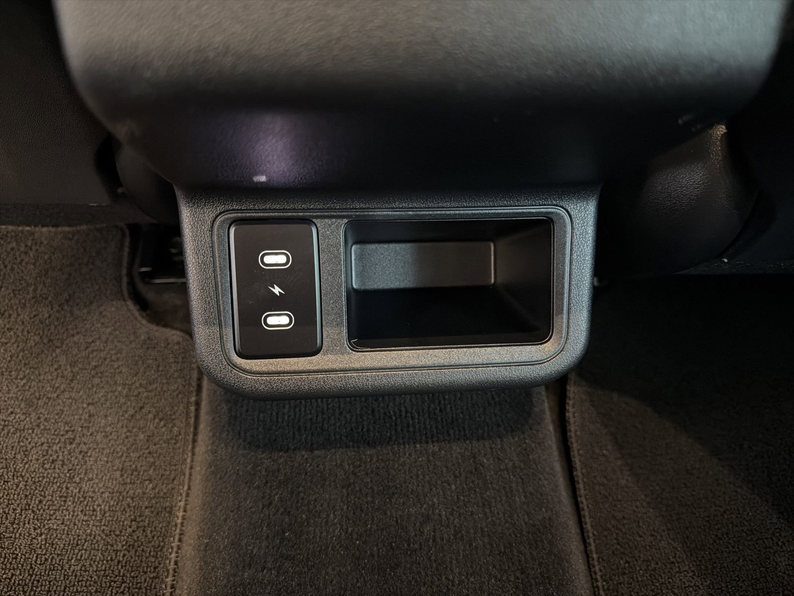 Used 2025 Kia K4 EX image 13