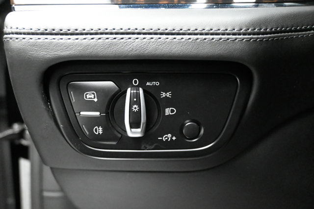 Used 2019 Bentley Bentayga image 72