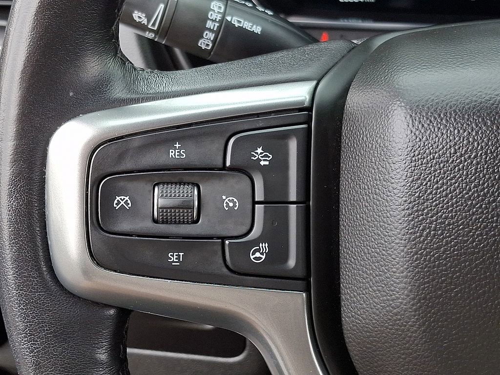 Used 2022 Chevrolet Tahoe LT w/ Luxury Package AWD/4WD image 23