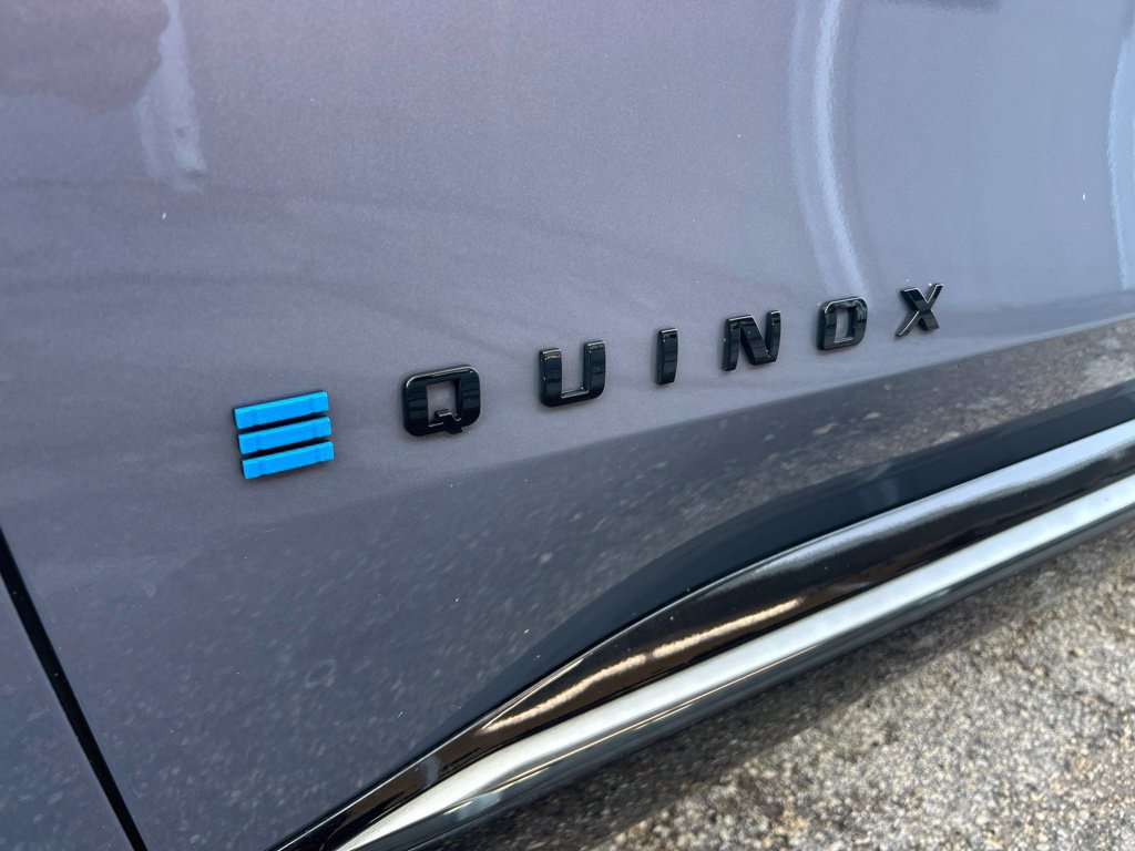 Used 2024 Chevrolet Equinox EV RS FWD image 20