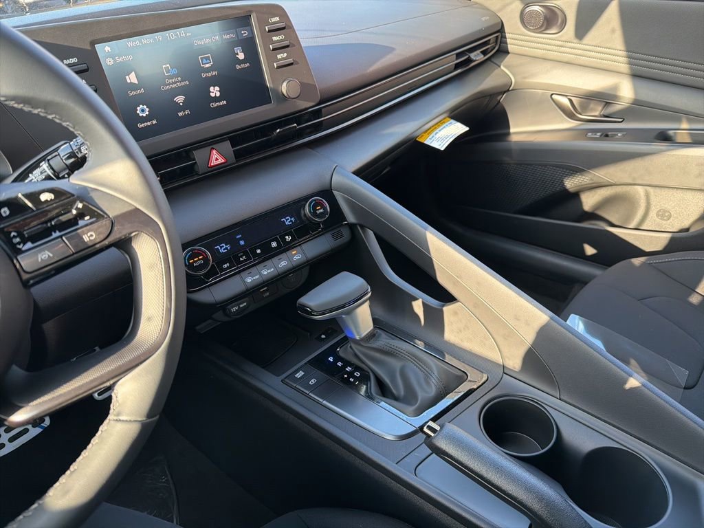 New 2026 Hyundai Elantra Sport image 25