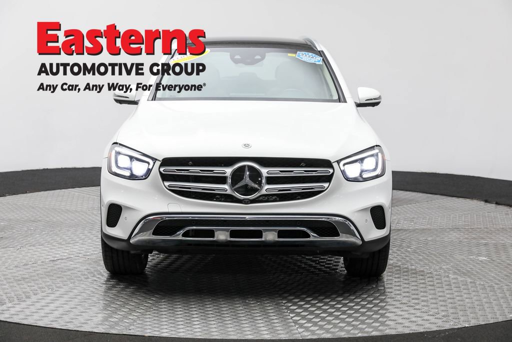 Used 2021 Mercedes-Benz GLC 300 4MATIC w/ Driver Assistance Package image 2