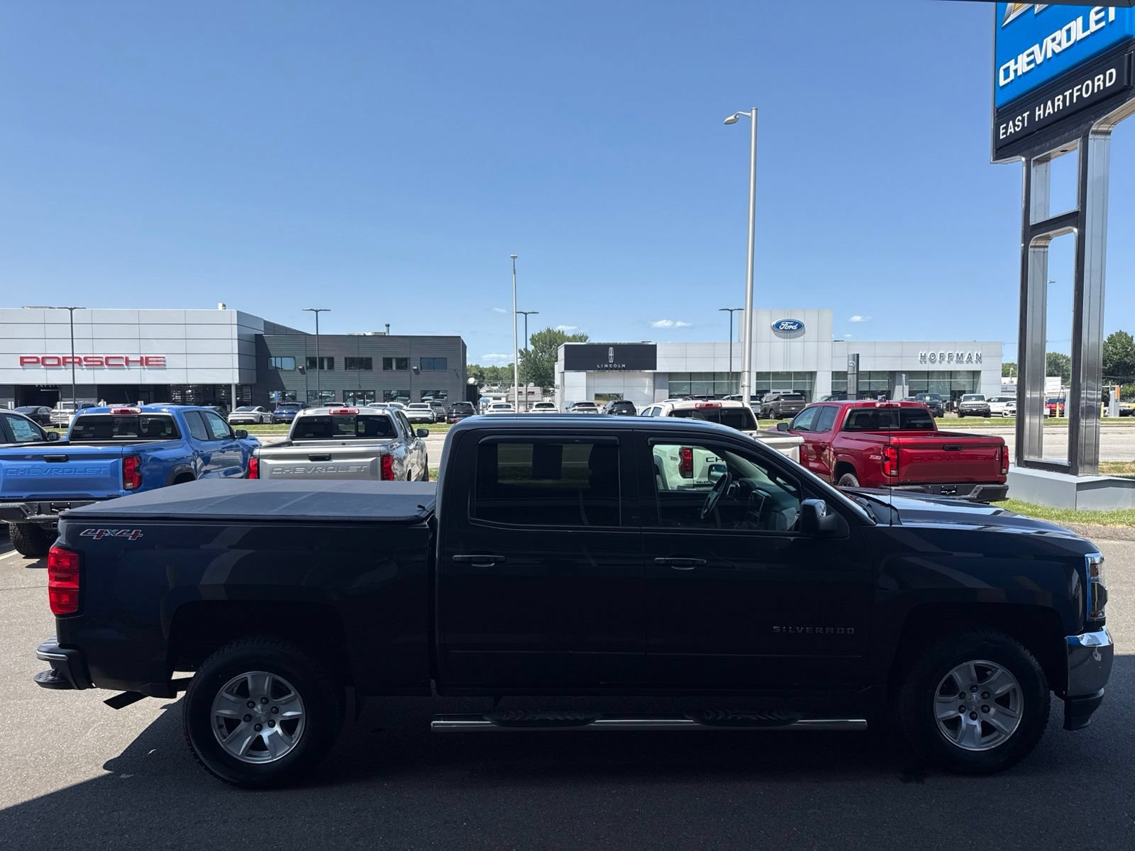 Used 2016 Chevrolet Silverado 1500 LT w/ All Star Edition AWD/4WD image 5