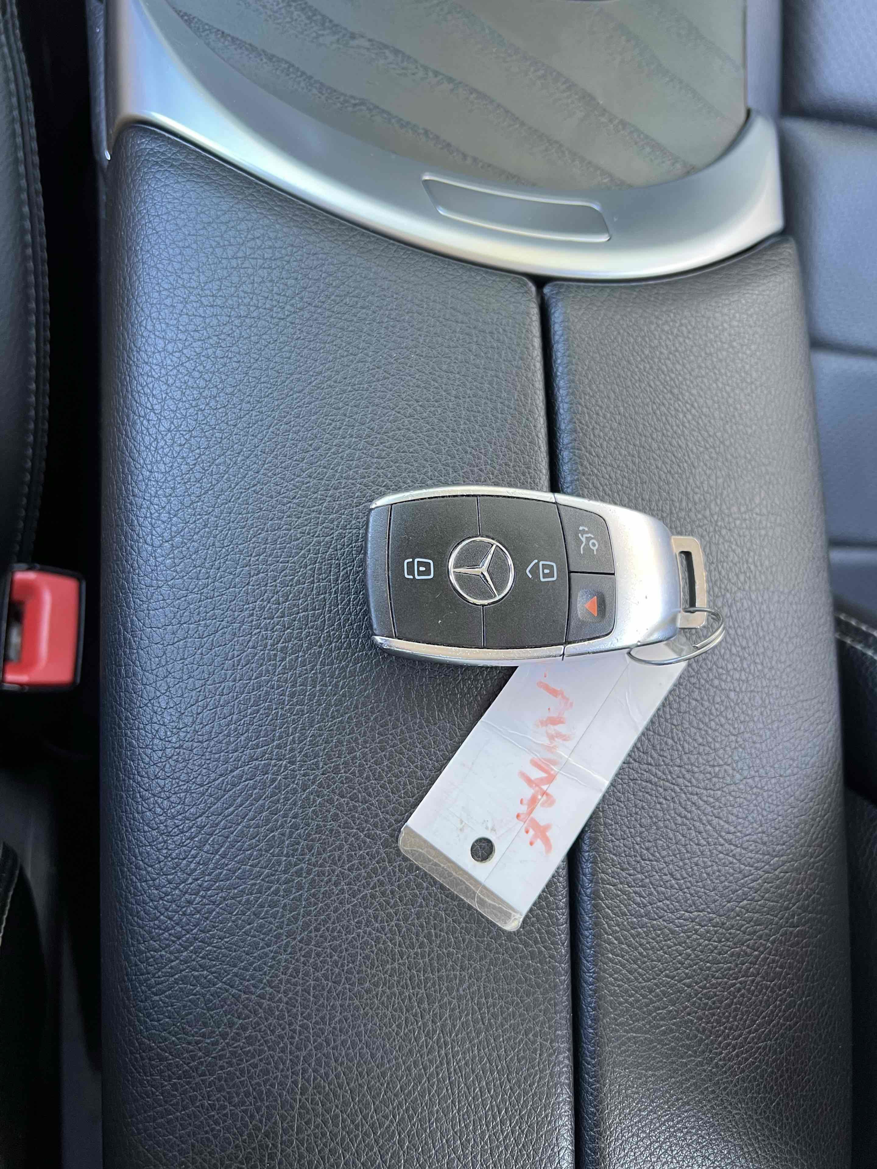 Used 2022 Mercedes-Benz GLC 300 image 7