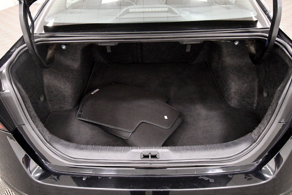 Used 2023 Nissan Altima 2.5 SR FWD image 7