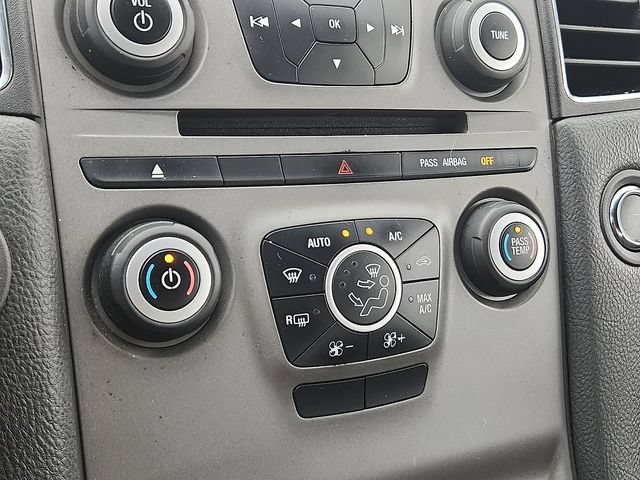 Used 2014 Ford Taurus SEL FWD image 10