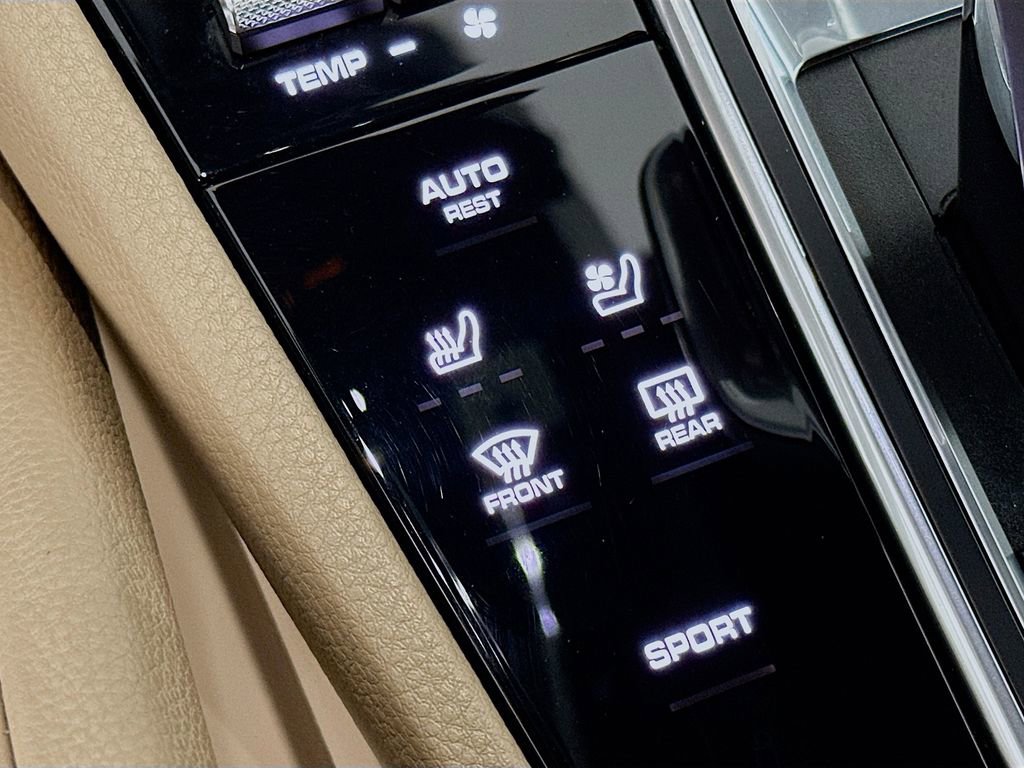 Certified 2020 Porsche Cayenne image 23