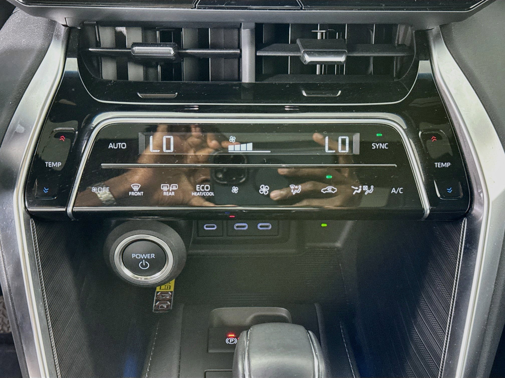 Certified 2024 Toyota Venza Nightshade AWD/4WD image 15