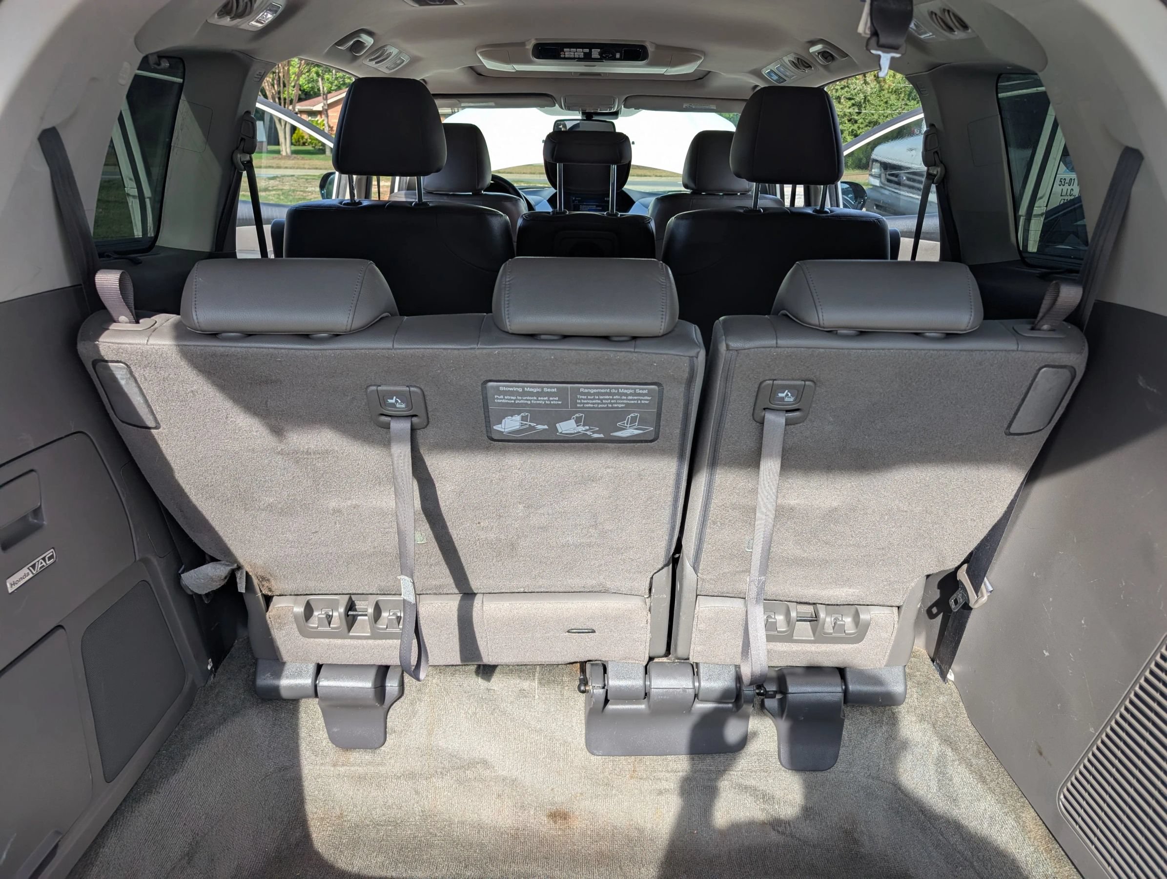 Used 2016 Honda Odyssey Touring Elite image 23