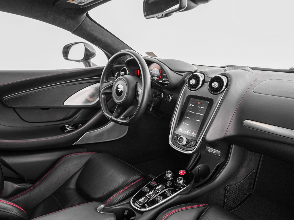 Used 2023 McLaren GT RWD image 31