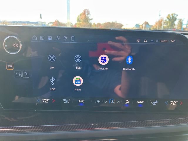 New 2026 Chevrolet Traverse Z71 w/ Enhanced Driving Package image 25