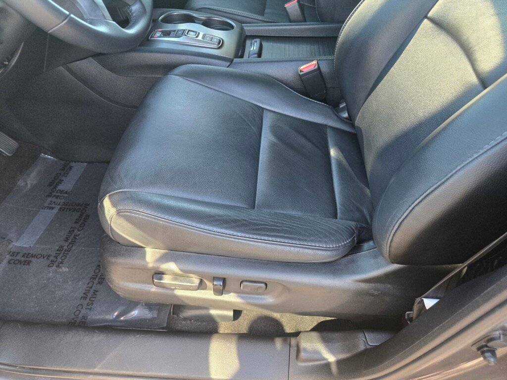 Certified 2022 Honda Pilot Special Edition image 11