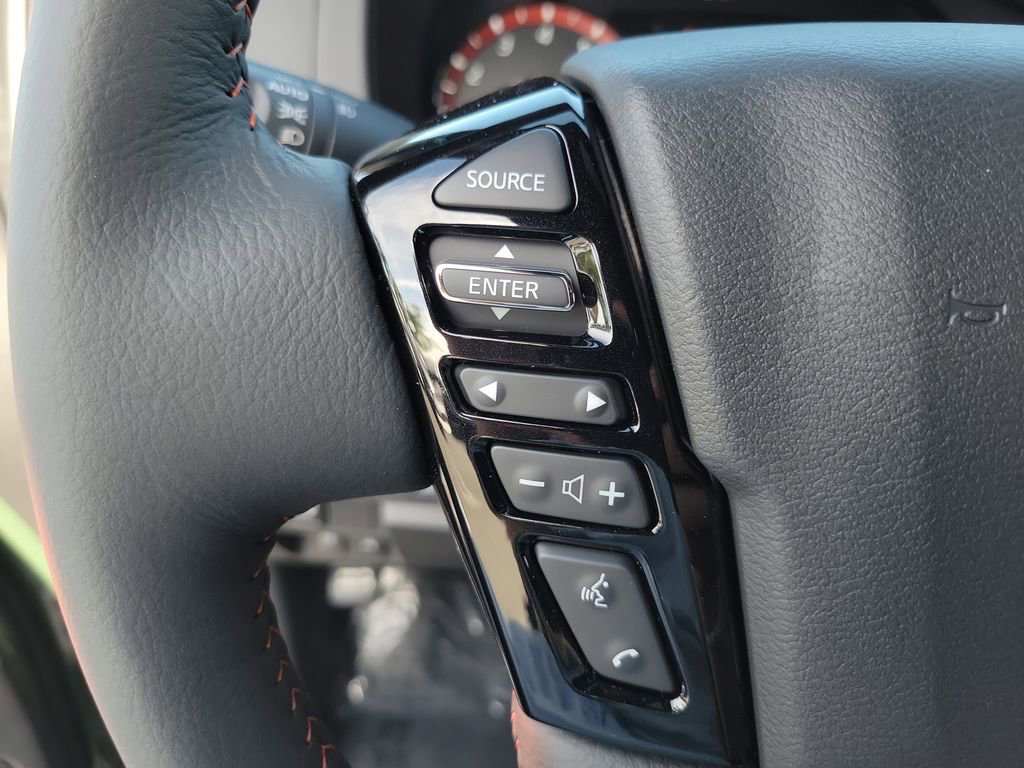 New 2026 Nissan Frontier PRO-4X w/ Pro-4x Convenience Package image 5