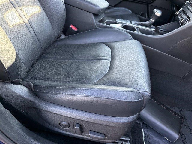 Used 2017 Kia Optima EX w/ Premium Package image 7