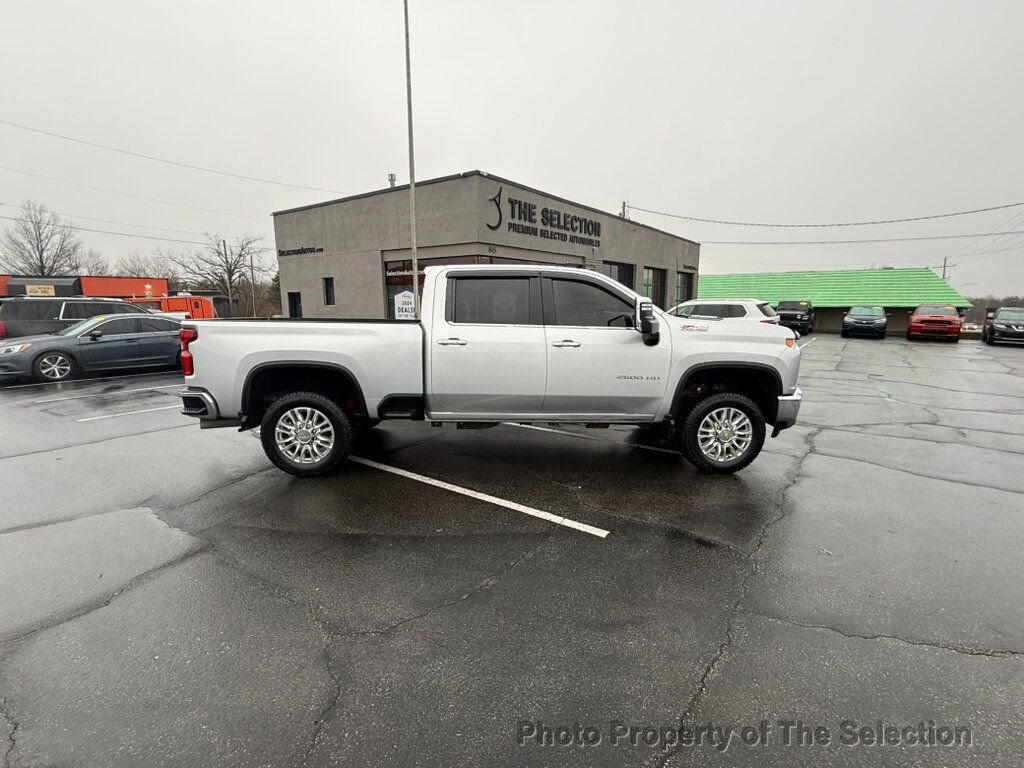 Used 2022 Chevrolet Silverado 2500 LTZ w/ LTZ Convenience Package image 18