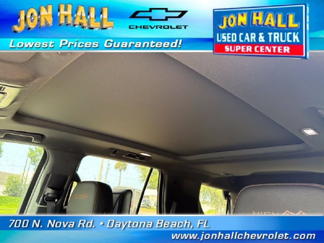 Used 2021 Chevrolet Tahoe High Country w/ Premium Package AWD/4WD image 16