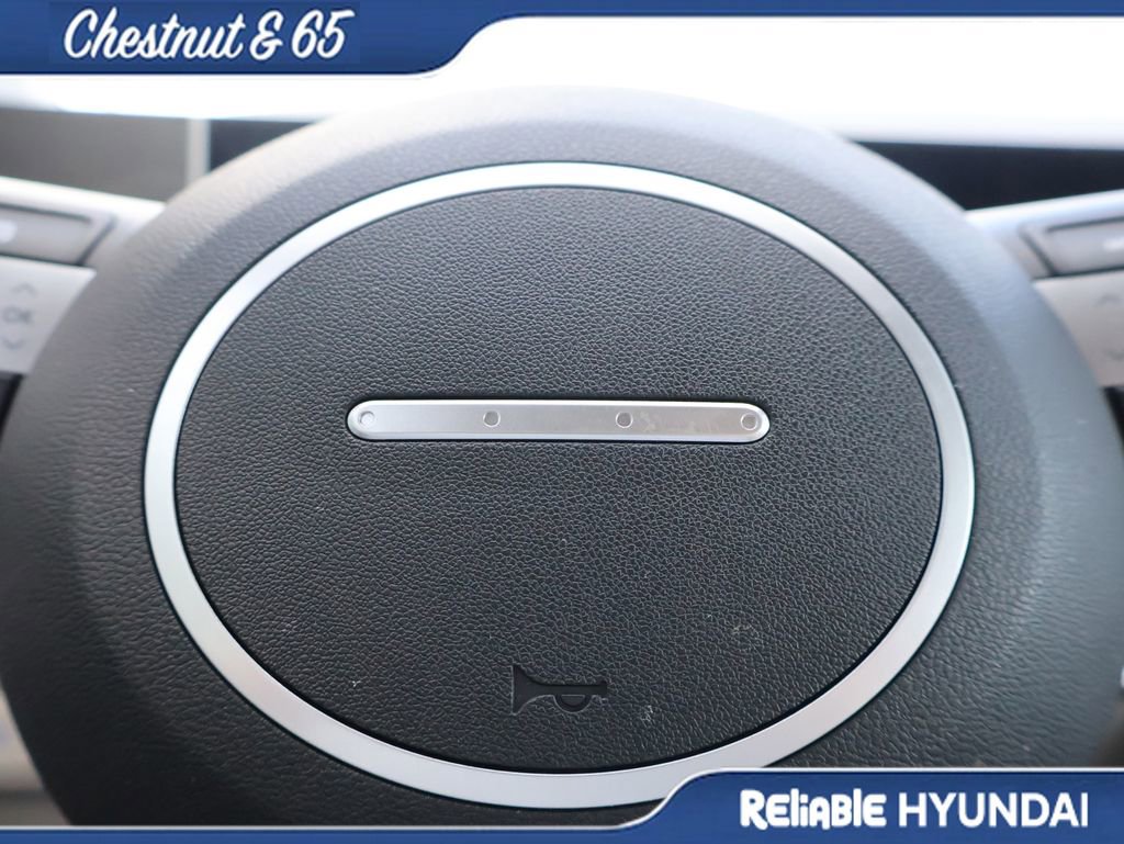 Certified 2025 Hyundai Tucson SEL image 28