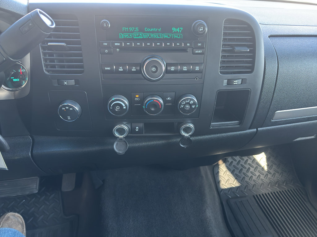 Used 2012 Chevrolet Silverado 3500 LT image 19