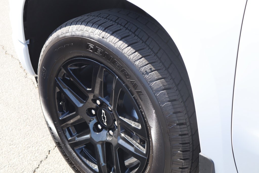 New 2026 Chevrolet Silverado 1500 Custom RWD image 11